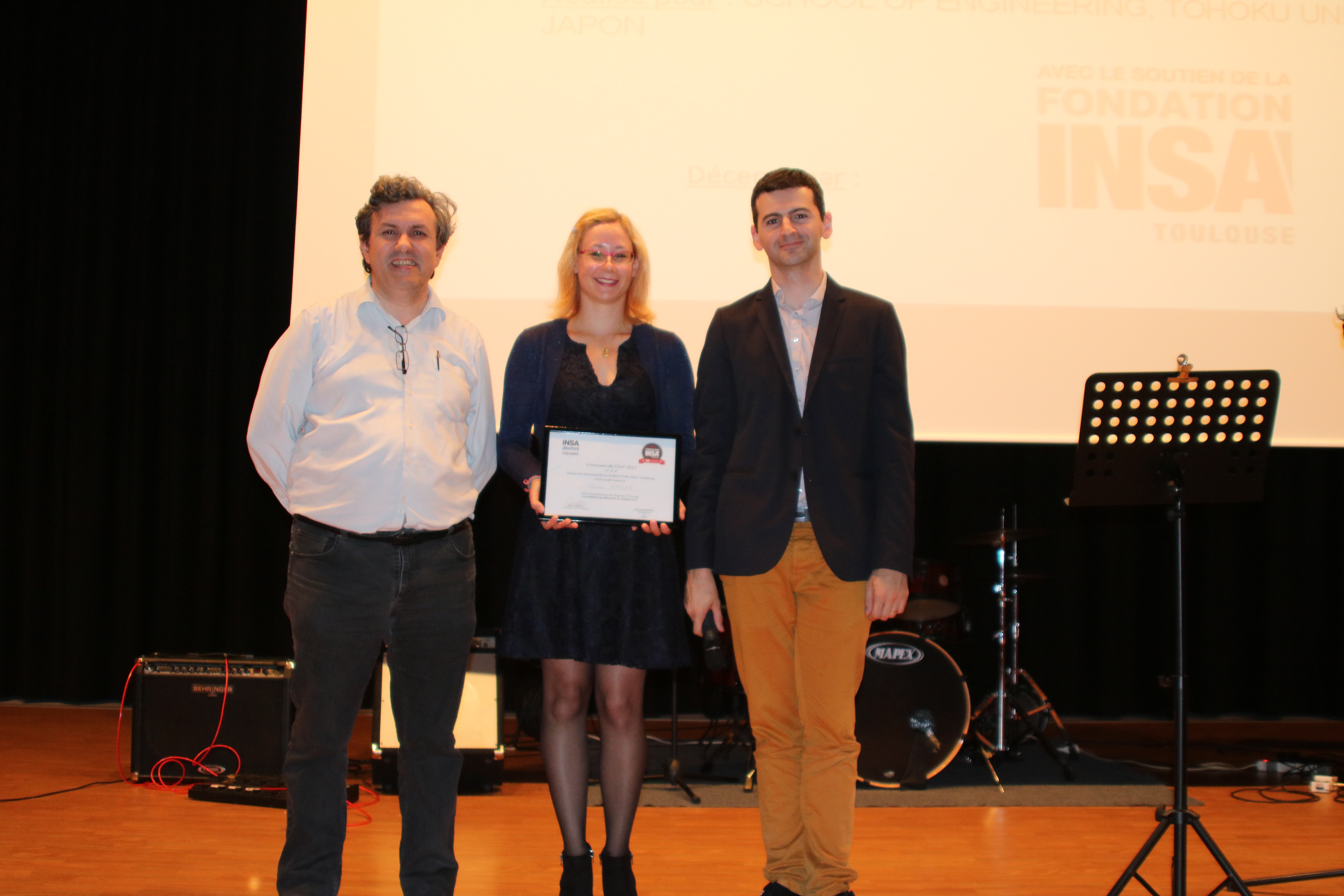 Photo-remise du prix Fondation INSA Toulouse